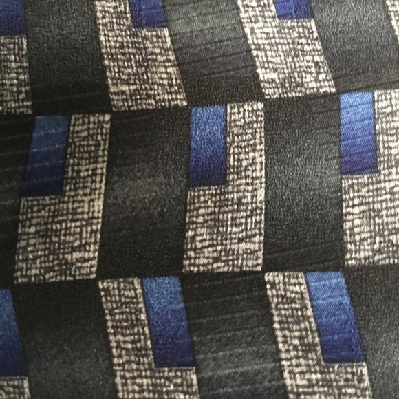 MONTEREY BAY SILK TIE - Picture 2 of 5